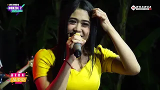 Download DITINGGAL PAS SAYANG SAYANGE [ caver Nadia Ulfi ] MP3