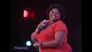 hlengiwe mhlaba nxa singena ekhaya feat thobekile