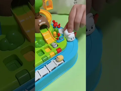 The Mouse Made an Amazing Escape and Left the Cat Behind