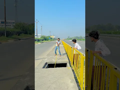Nakle tiger se Dar gaye dono π #comedy #shortsfeed #funny