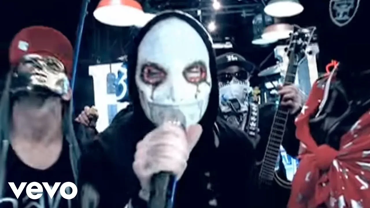 Hollywood Undead - Hear Me Now Hollywood Undead - Hear Me Now