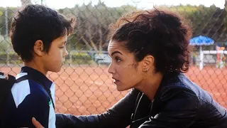 ملخص فيلم ميكا قصة طفل تحول من بائع للأكياس البلاستيكيه إلى بطل ل التنس 