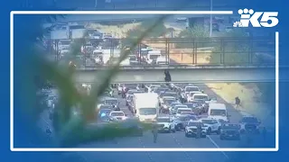 Man arrested after climbing on 128th Street overpass over I-5 near Everett