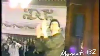 عمرو دياب   بتغني لمين ياحمام   دندنها