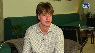 Žene me gađaju donjim vešom ja sam NEODOLJIV? ŠTA ME BRIGA ZA?ZAŠTO JE AROGANTAN POSTAO?