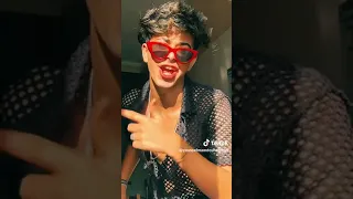 انتي الڤ بتاعتي يا بطيتي 