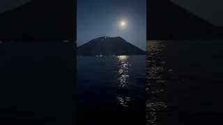 Sailing the vulcano – Stromboli