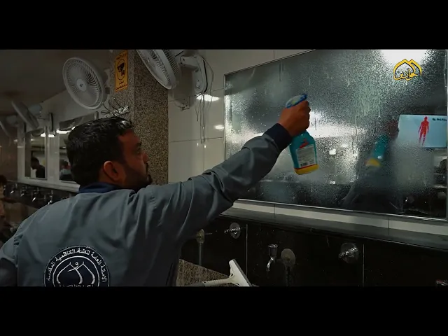 ⁣ملاكات قسم الشؤون الخدمية جنود مجهولون يعملون بصمت ويخدمون بإخلاص في أيام الحزن الجوادي.