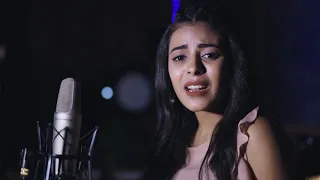 اسفة يا قلبي عشان سلمتك لقلوب مش بتحس    الموهوبة  ميرنا كرم دندنها