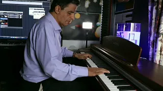                    خايف مرة احب عبد الحليم حافظ                                 دندنها