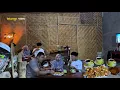 Download Lagu Suasana hujan, membuat pangsit perahu untuk camilan di sore hari bersama keluarga,masak di desa 