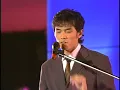 KISS秘密檔案-周杰倫2001年KISS台慶時的青澀模樣 自彈自唱-龍捲風 PART2