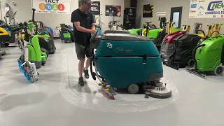 Tennant T5 32 Walk-Behind Scrubber