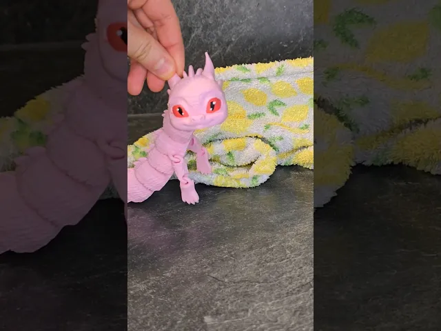 flexi mama dragon - 43cm / 17 inches long video thumbnail