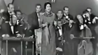 اللي فات وياك بعود إليه أم كلثوم ع الرايق 