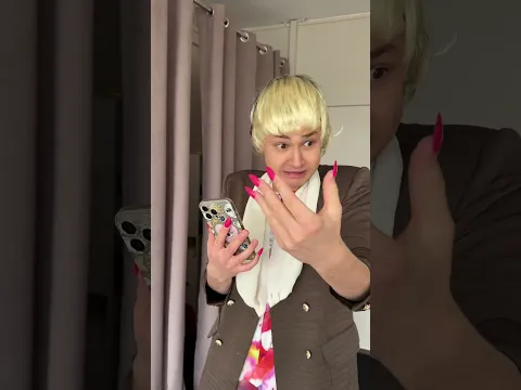 АХАХА, ну и ногти😂😂
