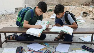 اول يوم المدرسه / الاب العصبي يدمر ابنه في المدرسه ⁉ 2027