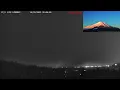 流星群,紅富士、赤富士、北斎画の富士山"Mt. Fuji" live camera. World heritage Fuji in the Night 、meteor、富士山夜の部（竹の間）