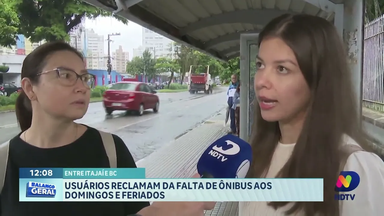 Falta de ônibus nos fins de semana gera reclamações em Itajaí e BC