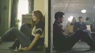                   ستايلز   ليديا    ملناش مكان دندنها