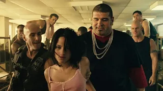 gang kidnapped a girl not knowing her brother is brutal assassin movie recap 