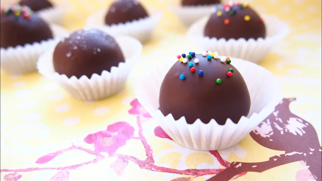 Easy NO-BAKE Edible Cookie Dough + Truffles - Recipe