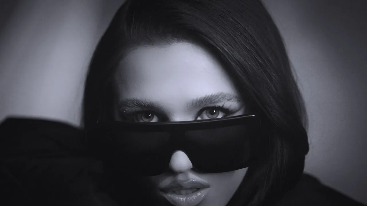 UNKLFNKL x Ioana Ignat - 6 Feet Deep (VIP Remix)