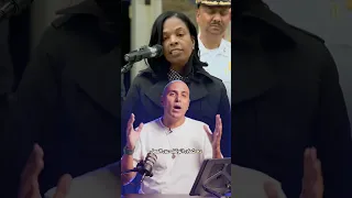 كارثه بسبب الذكاء الاصطناعي الموضوع كبر جدا و بسرعه و اضرار الذكاء الأصطناعي بقت واضحه أخبار 