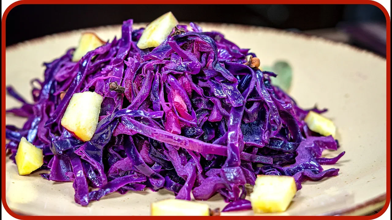ROTKOHL / ROTKRAUT / BLAUKRAUT mit Äpfeln - z.B. als Beilage zu Braten, Wild, Ente, Gans, Rouladen. 