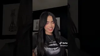 ترجة اغنية سنيورة 