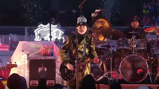 The Smashing Pumpkins Perform Live At 2025 Winter Classic