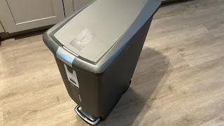 simplehuman Slim Step Trash Can With Lock REVIEW