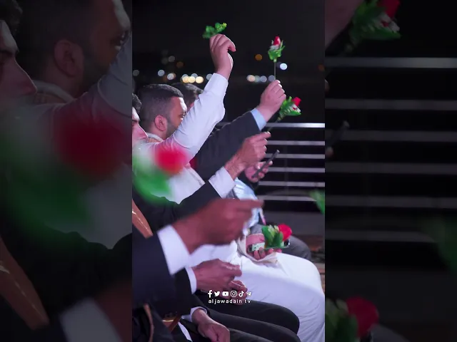 ⁣بمولدهِ عطر الورد قد فاح  ونورُ وجههِ بأفاقِ السماوات لاح