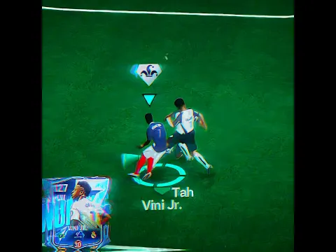 Vini nutmegged him and scored! 😮‍💨🔥