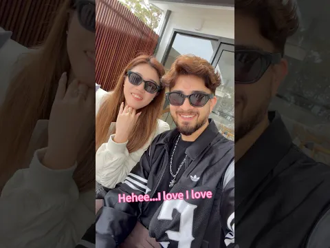 She love the new glasses from ​@wearelloud #shorts #couple #relationship
