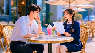 السكرتيره التي تكره مديرها ارسلت له روايه رومنسيه بالخطأ فظن انها تحبه ودعاها لعشا رومنسي 