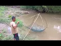 Lagu Cara Lama Tapi Hasil Gila! Tangkap Ikan Pakai Jaring Tradisional 😱 😱