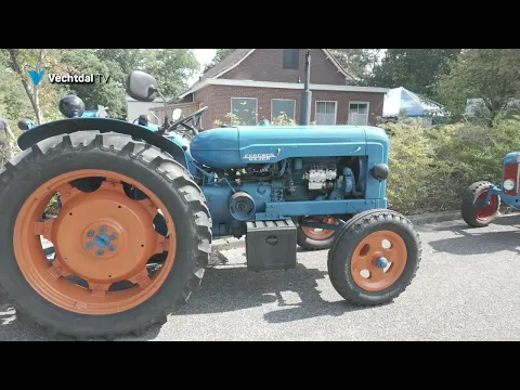 Witharen stond vol met oldtimers