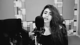 لا تهجى  أنغام                             دندنها