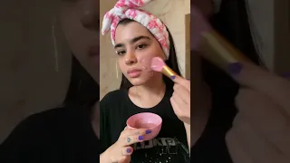 السر لبشرة مشرقة وكلها نضارة وحيوية  ماسك البشرة الحساسة من          ولصقات الأنف من         دندنها