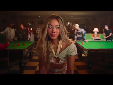 Video Thumbnail: YOUNGOHM - ใจฉันตามเธอไป (Official Video)