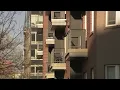 As Denver rents drop apartments offering extra deals to entice tenants