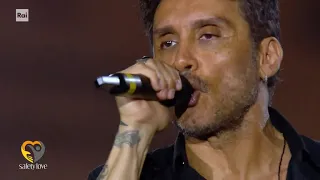 Fabrizio Moro canta Portami via - Safety Love 2026