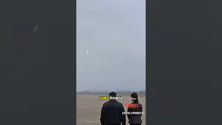 ليه زعيم كوريا الشمالية بيطلق صواريخ باليستية على كوريا الجنوبية   دندنها