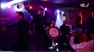 تدللي وتمايلي 