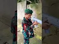 Download Lagu Menyanyi lagu komando bareng TNI bocil