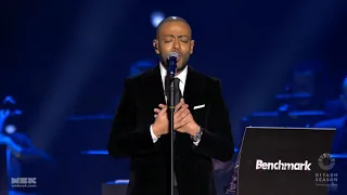 تامر عاشور بقول عادي حفل الحوار الغنائي 2024 