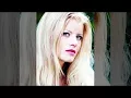 LEA DE MAE TRIBUTE