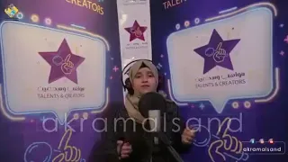 حالات واتس اب      أجمل صوت بنت يمنية  اسهر وليلي طول واحلم واقول اقول دندنها