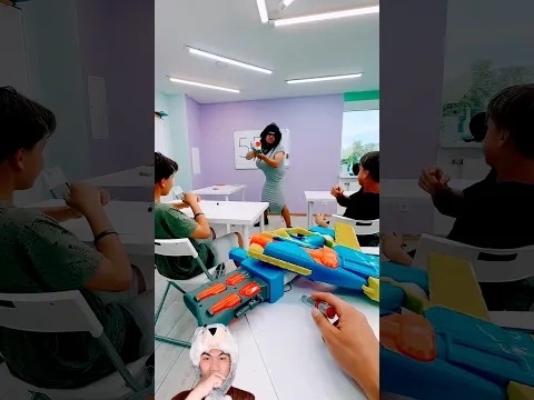 mainan semprotan air dalam kelas #shorts